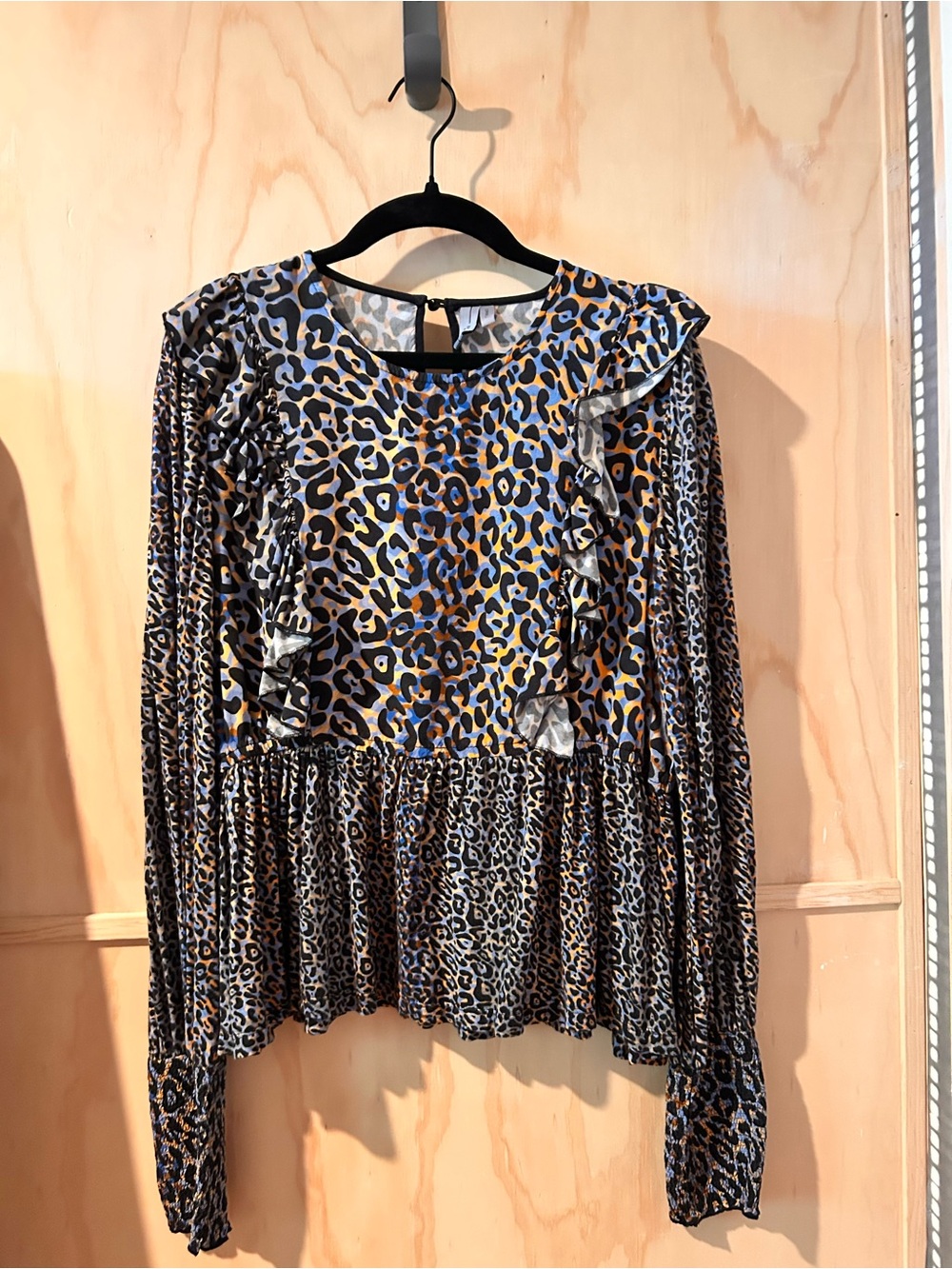 Anthropologie- Blank London Leopard Print Ruffle Long-Sleeve Blouse Sz Small